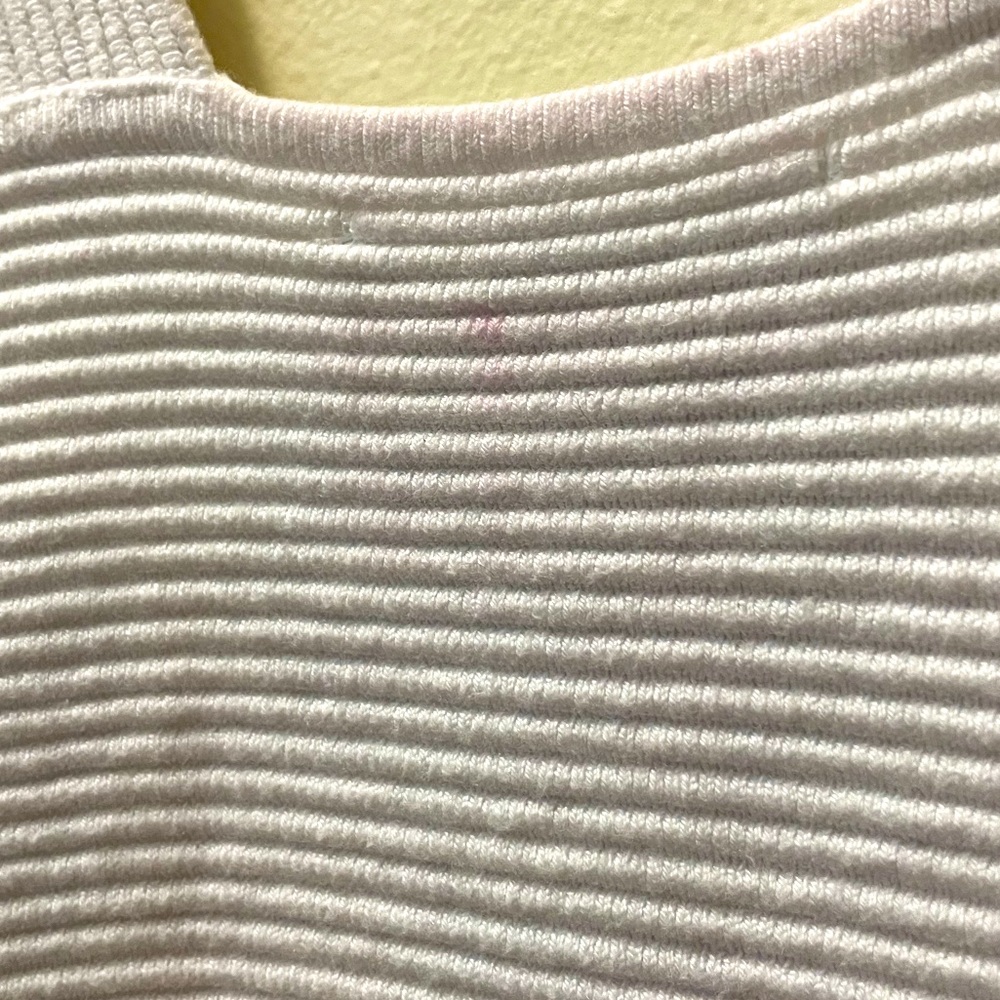 Hollister Knit Crop Top - Picture 5 of 5